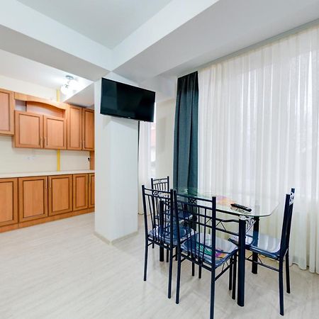 Catherine Hotel Kiszyniów Zewnętrze zdjęcie
