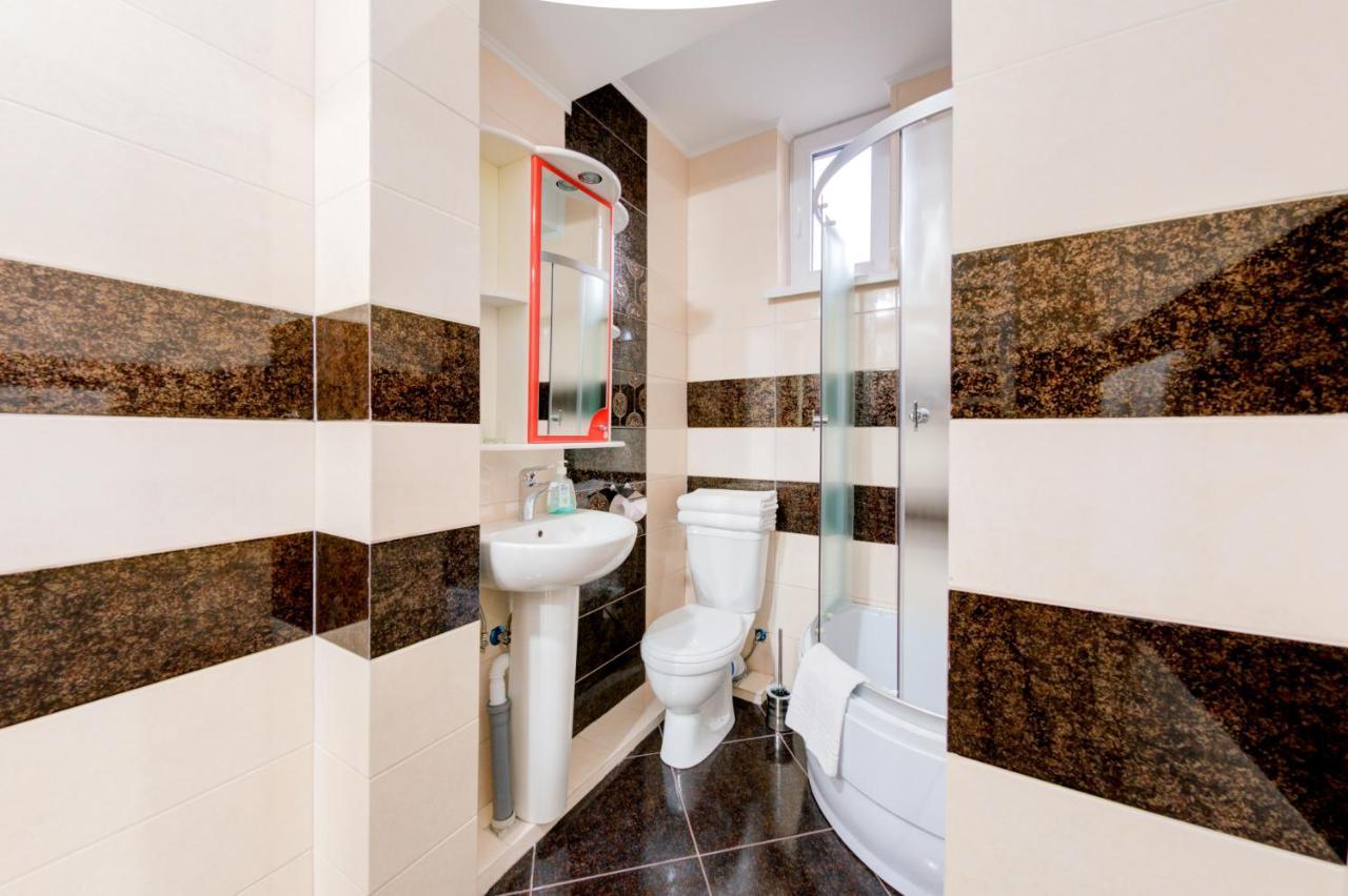Catherine Hotel Kiszyniów Zewnętrze zdjęcie